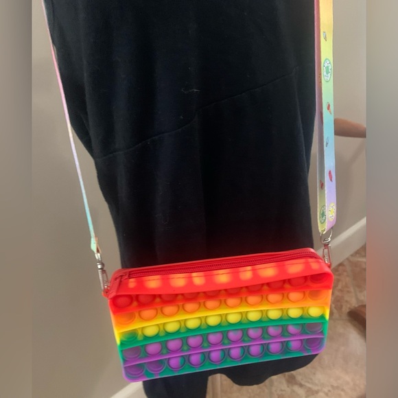 Pop-It Purses - Picture 8 of 9